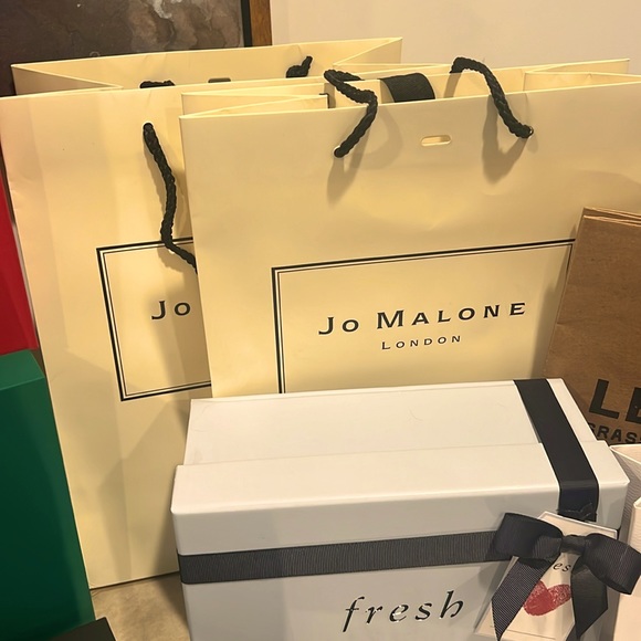 Designer bag and box lot - Picture 3 of 11